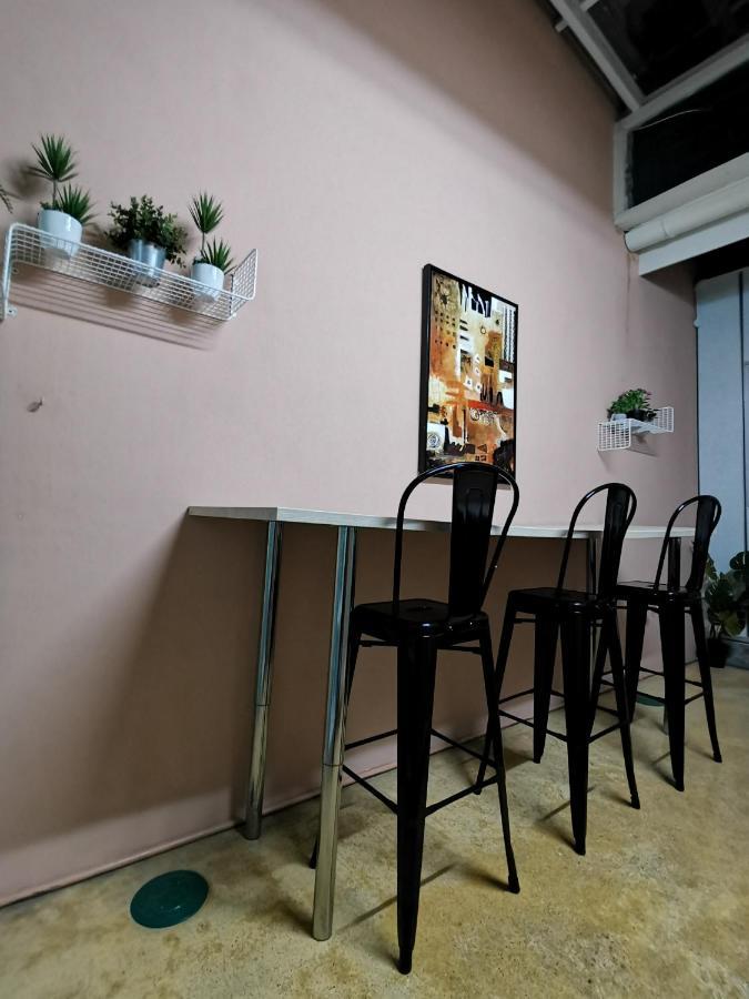 G Fortune Guest House Victoria Green George Town Exterior photo
